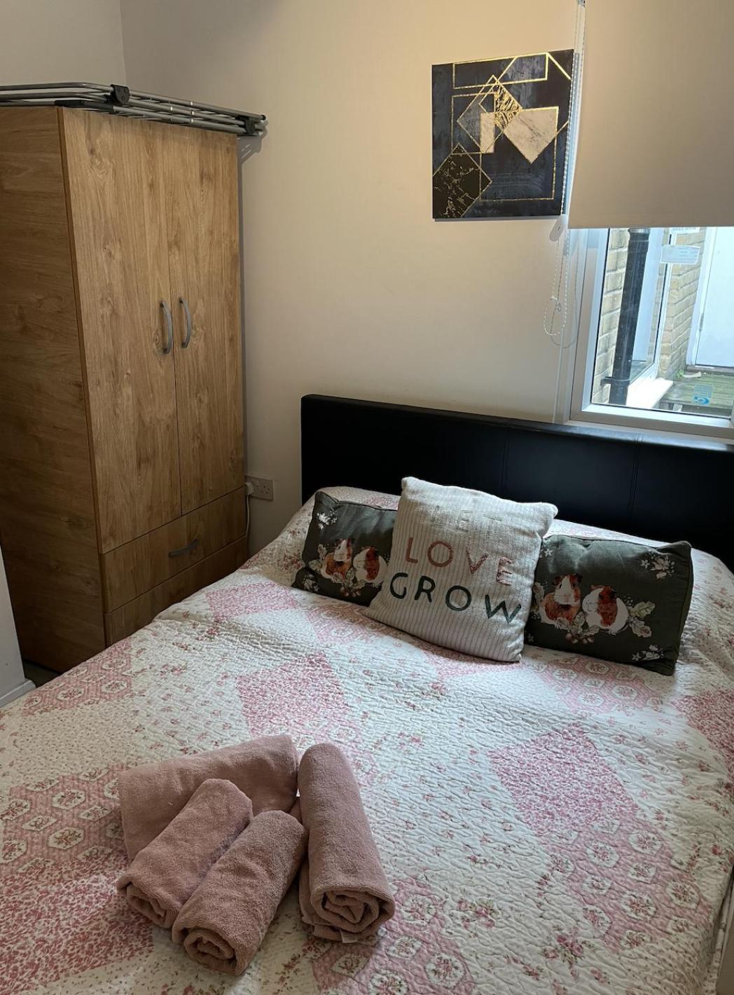 Lovely Flat In Heart Of Лондон Екстер'єр фото